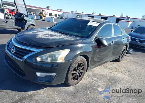 2014 Nissan Altima 2.5/2.5 S/2.5 Sl/2.5 Sv z USA, uszkodzony, nr VIN 1N4AL3AP9EC295796